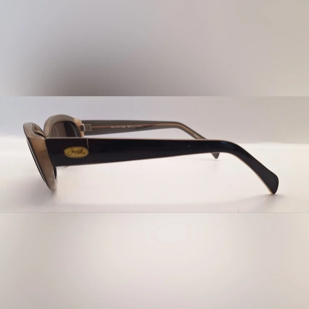 Joan Collins 9984 Black Oval Sunglasses Frames Only
